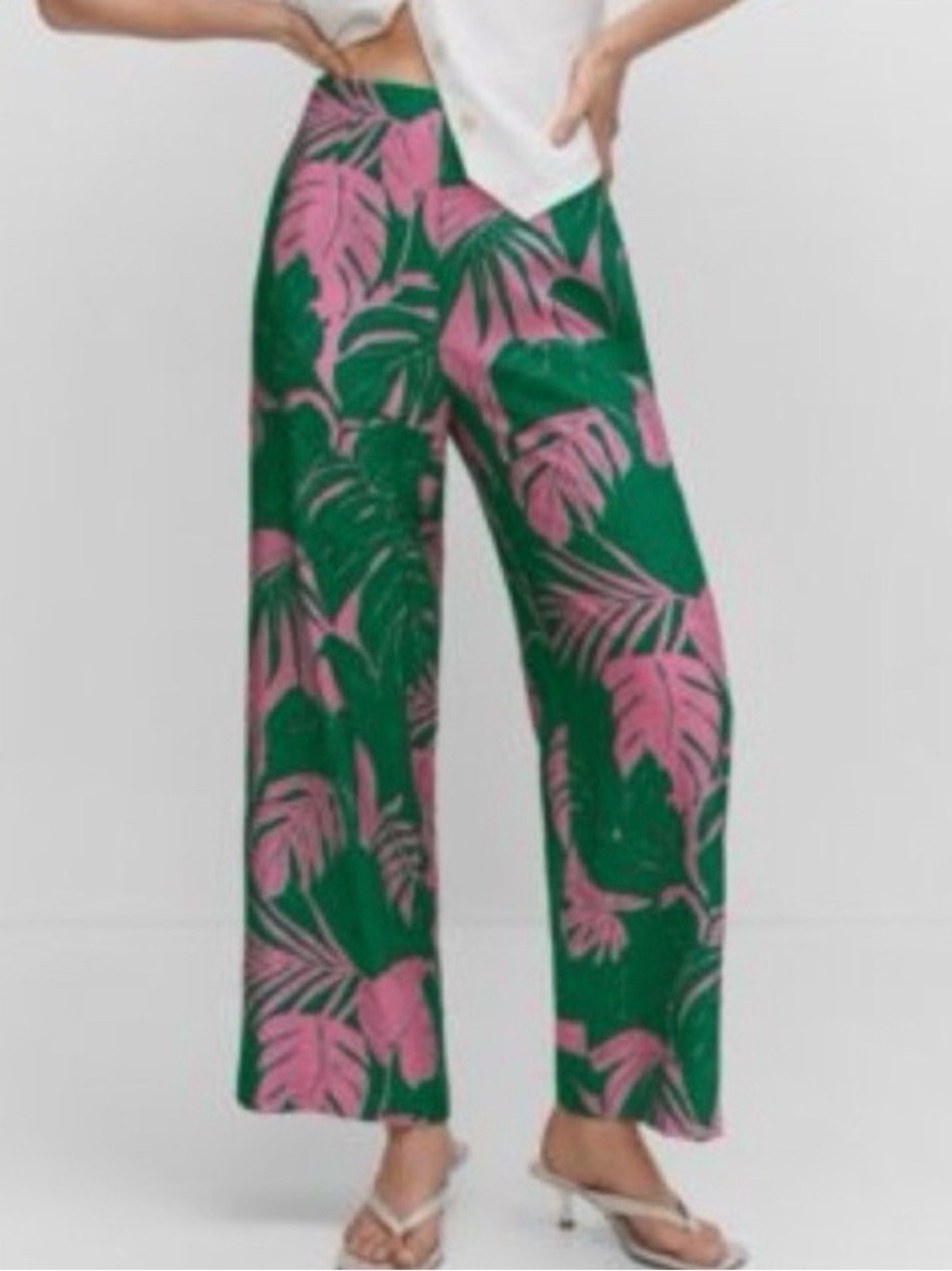 NWT Women's Green & Pink Tropical Wide-Leg Pants - Picture 3 of 7